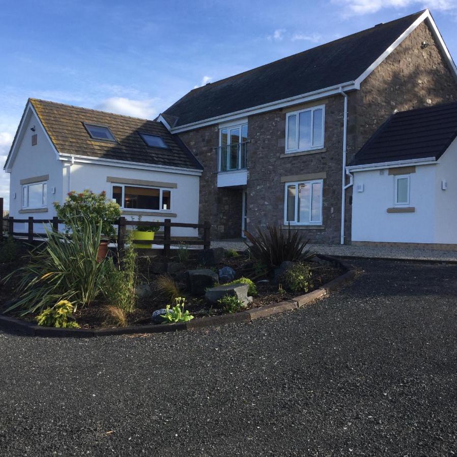 Albergue Eat And Sleep Lindisfarne Beal Exterior foto